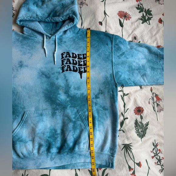 “Faded” Stoner Hoodie - Picture 6 of 7